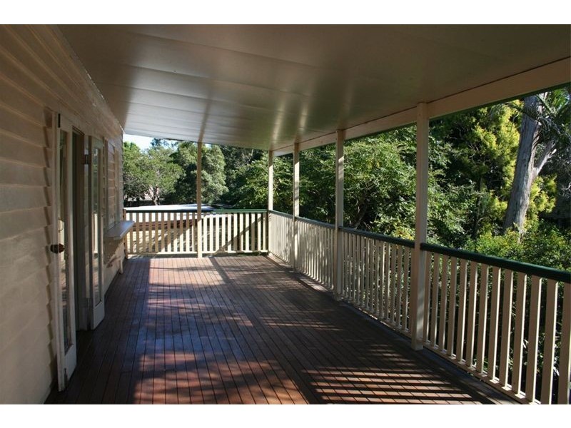 7 Blackwood Street, Sherwood QLD 4075