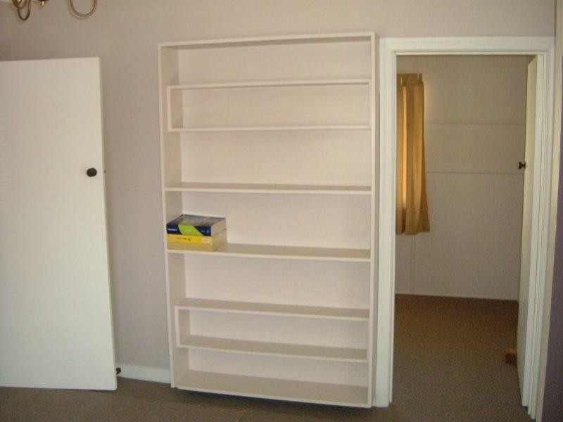 8 Wylie Street, Graceville QLD 4075