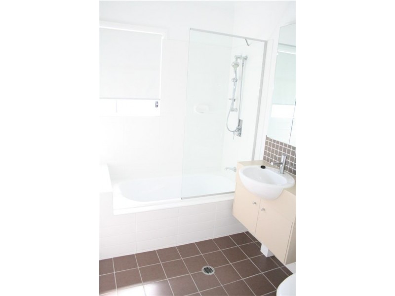 1/61 Hood Street, Sherwood QLD 4075