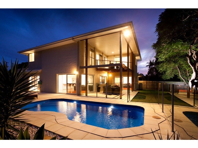 56 Baronsfield Street, Graceville QLD 4075