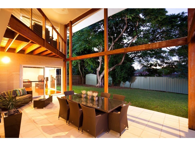 56 Baronsfield Street, Graceville QLD 4075