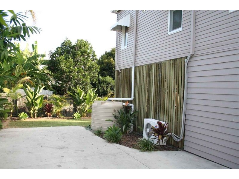 12 Cook Street, Oxley QLD 4075