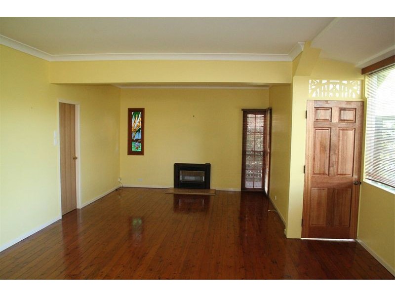 83 Honour Avenue, Chelmer QLD 4068