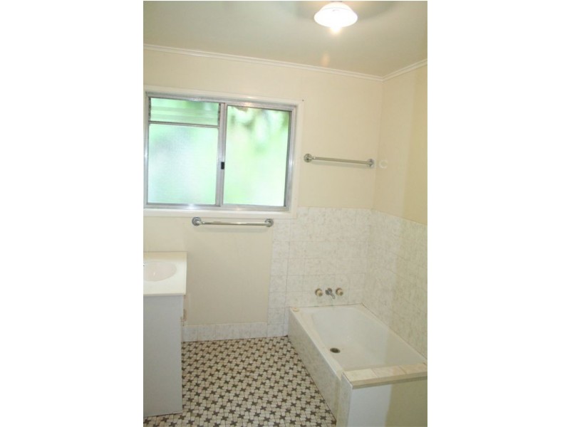 27 Ardoyne Road, Corinda QLD 4075