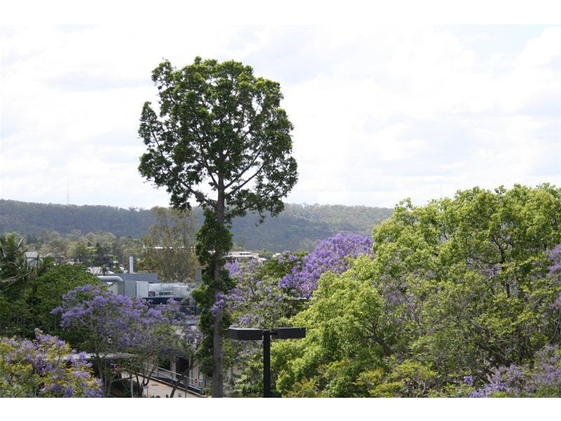 206 Swann Road, Taringa QLD 4068