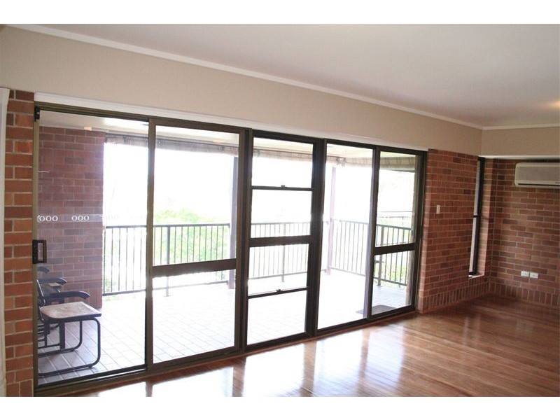 206 Swann Road, Taringa QLD 4068