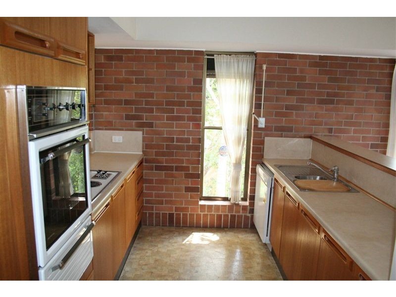 206 Swann Road, Taringa QLD 4068