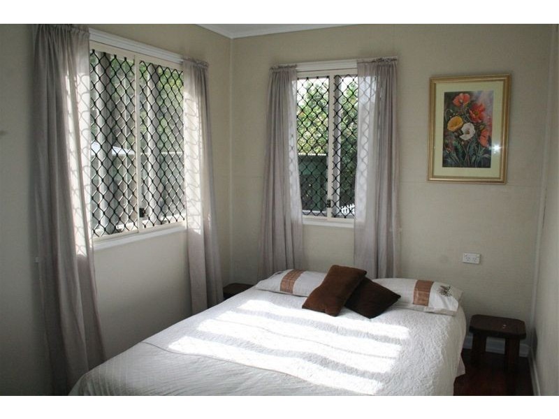 15 Allan Tce, Corinda QLD 4075