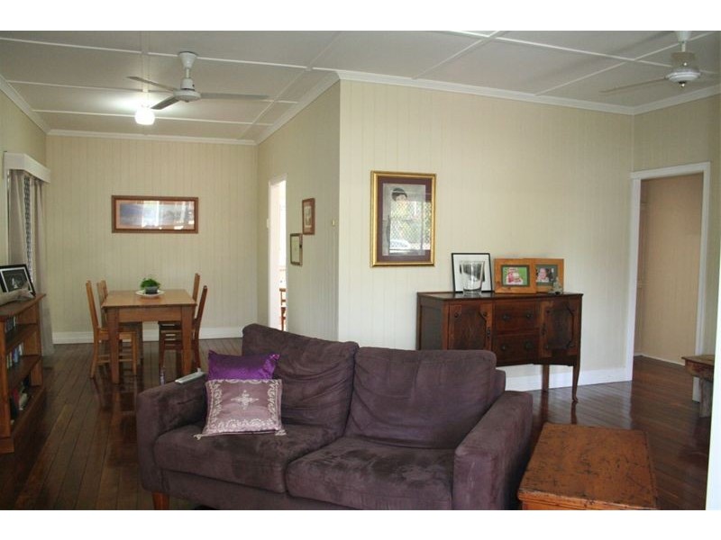 15 Allan Tce, Corinda QLD 4075