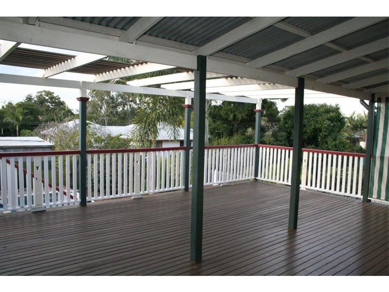 174 Strong Ave, Graceville QLD 4075