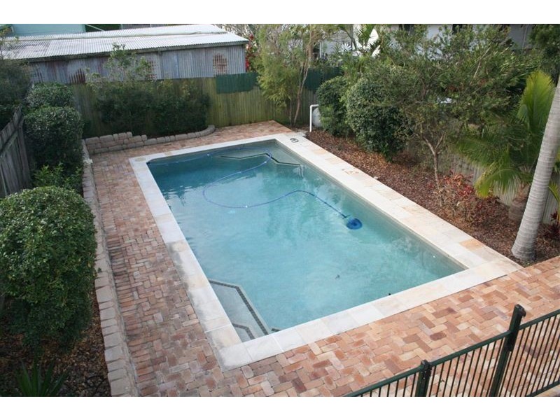 174 Strong Ave, Graceville QLD 4075