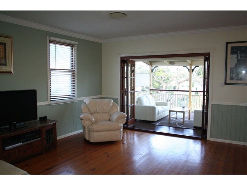 49 Chancellor Street, Sherwood QLD 4075