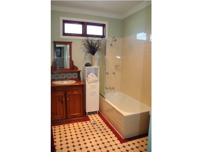 49 Chancellor Street, Sherwood QLD 4075