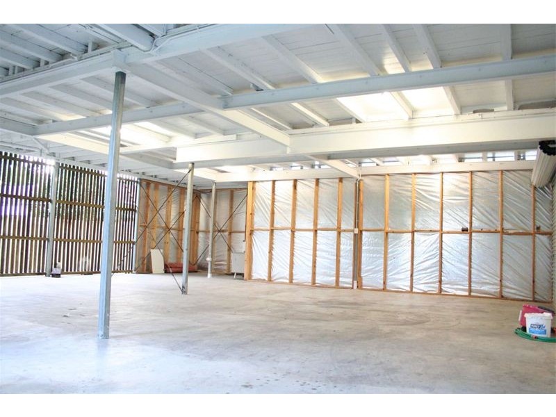 12 Cook Street, Oxley QLD 4075