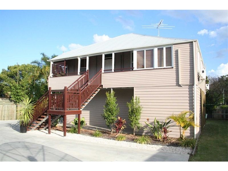 12 Cook Street, Oxley QLD 4075