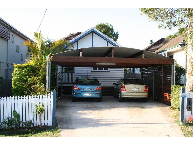 53A Camelot Street, Tennyson QLD 4105