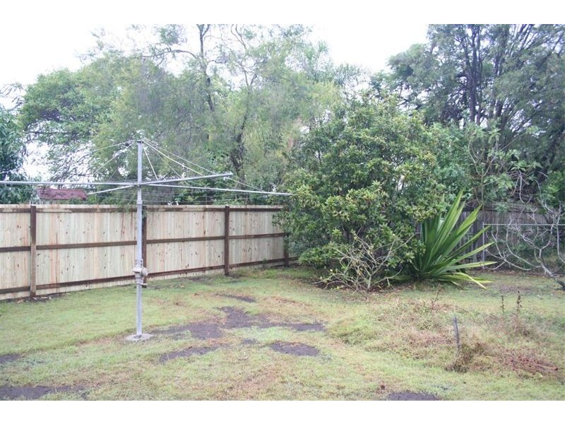 8 Kenilworth St, Sherwood QLD 4075