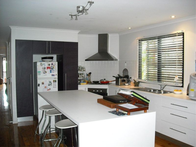 821 Oxley Road, Corinda QLD 4075