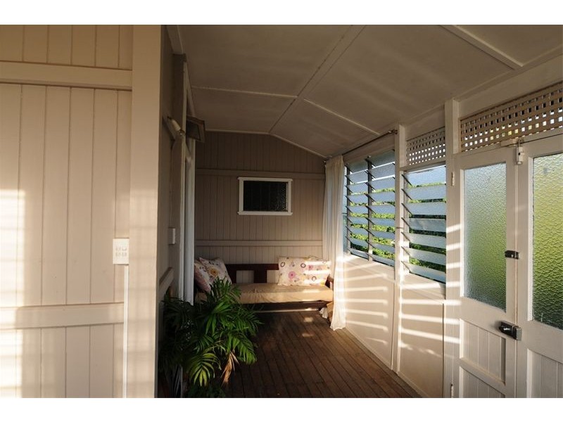 19 Railway Tce, Corinda QLD 4075