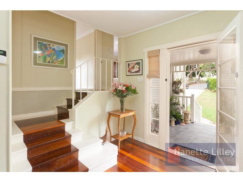 20 Douglas Street, Sherwood QLD 4075