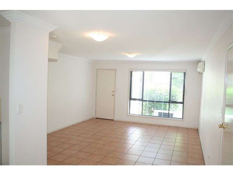 4/40 Wilton Terrace, Yeronga QLD 4104