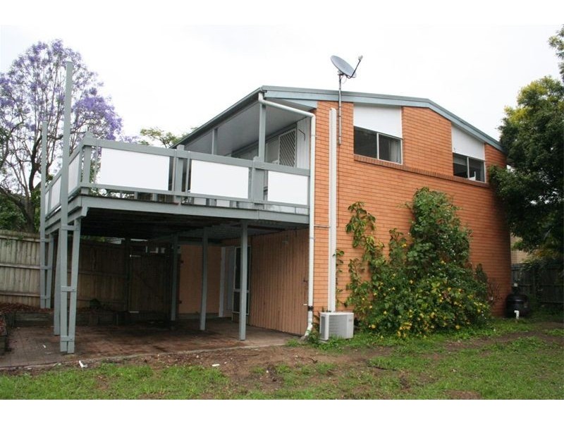 141 Clara Street, Corinda QLD 4075