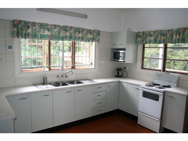 100 Hassall Street, Corinda QLD 4075