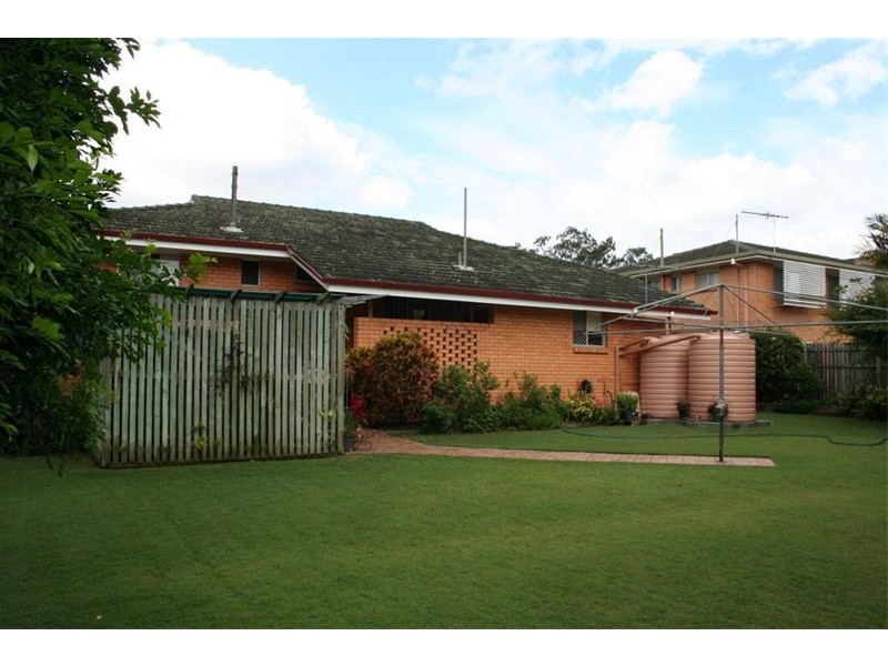 89 Nadine St, Graceville QLD 4075