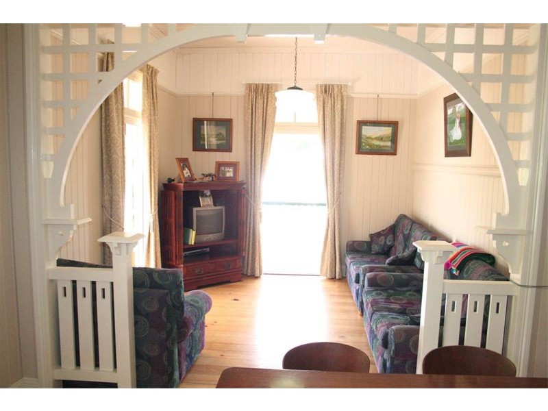 13 Appel Street, Graceville QLD 4075