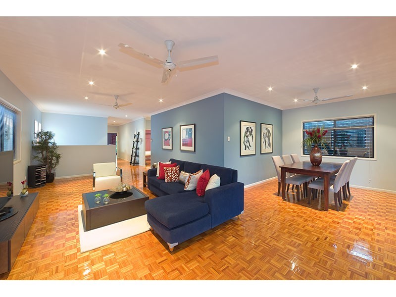 34 Chelmer Street East, Chelmer QLD 4068