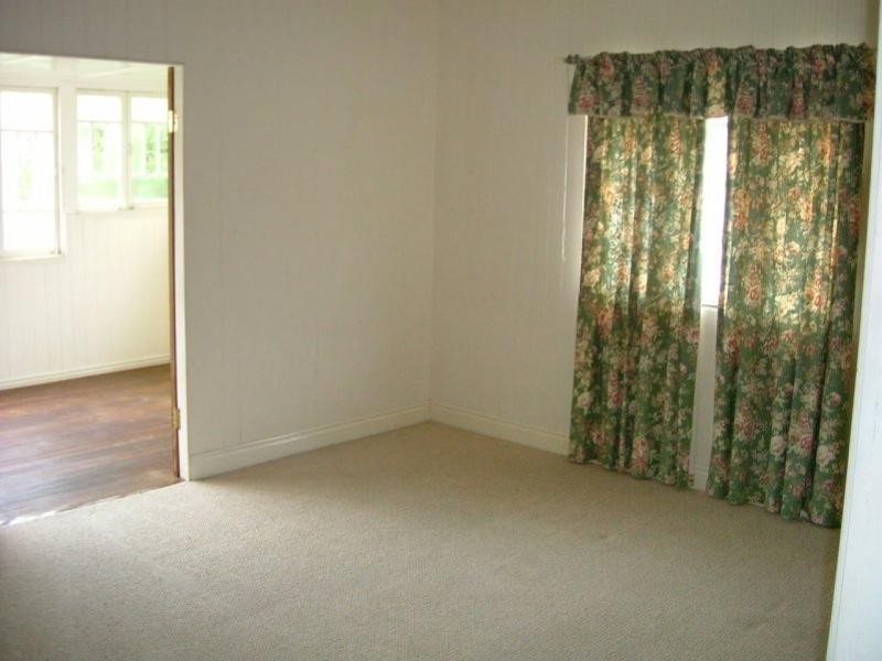 48 Rakeevan Road, Graceville QLD 4075