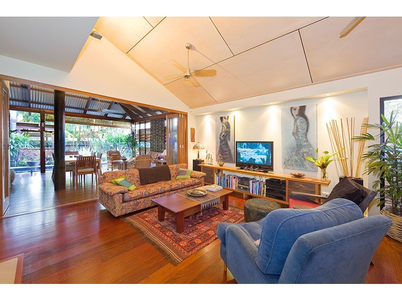 79 Clara Street, Corinda QLD 4075