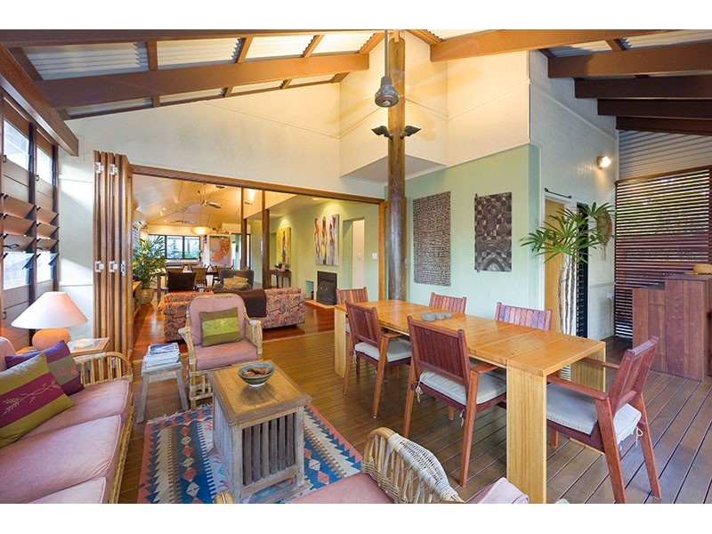 79 Clara Street, Corinda QLD 4075