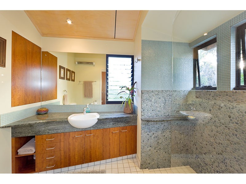 79 Clara Street, Corinda QLD 4075