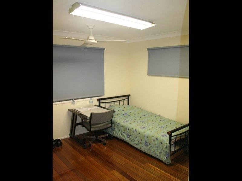 191 Strong Avenue, Graceville QLD 4075