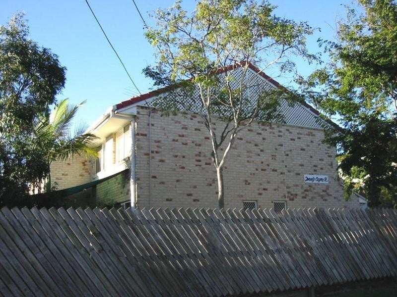 2/20 Coyne Street, Sherwood QLD 4075