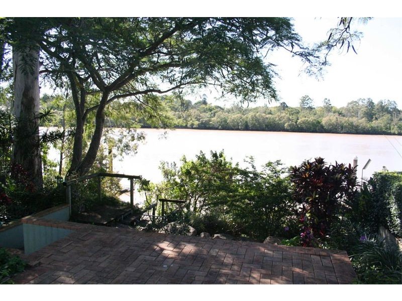 130 Hargreaves Avenue, Chelmer QLD 4068