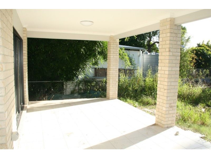 753 Oxley Road, Corinda QLD 4075