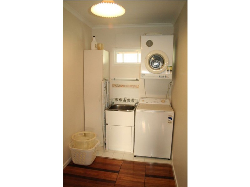 91 Graceville Avenue, Graceville QLD 4075