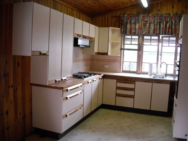 93 Honour Ave, Graceville QLD 4075