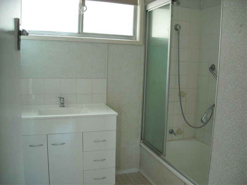 191 Strong Avenue, Graceville QLD 4075