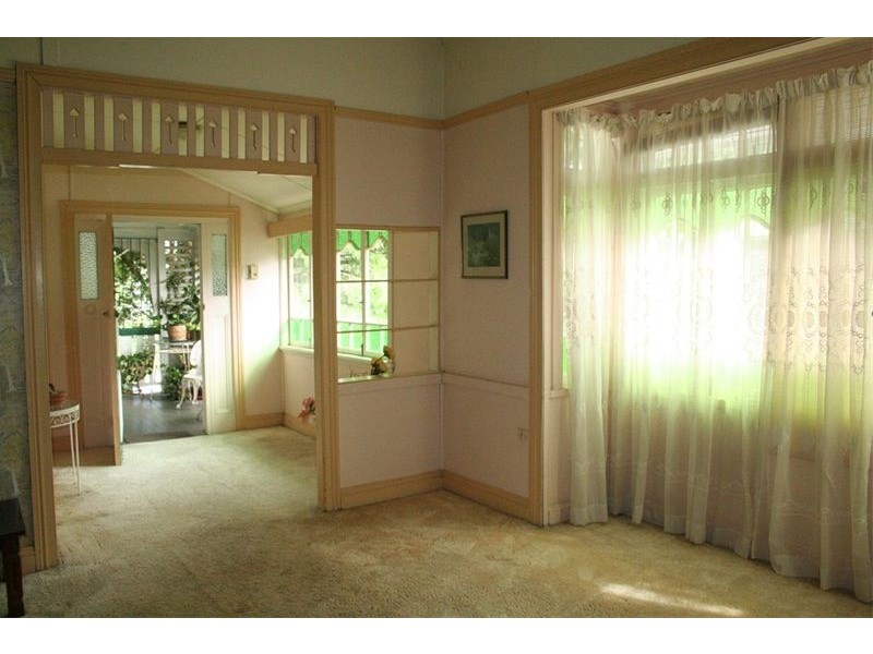 200 Clarence Road, Indooroopilly QLD 4068