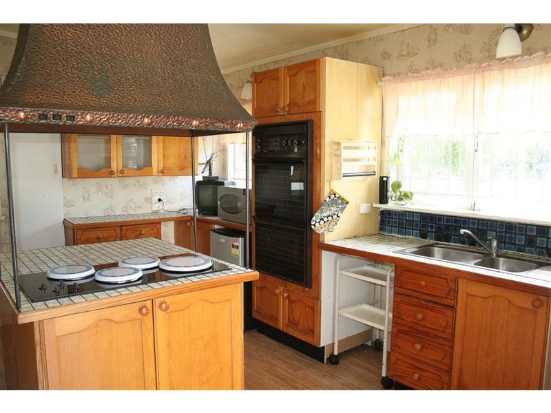 200 Clarence Road, Indooroopilly QLD 4068