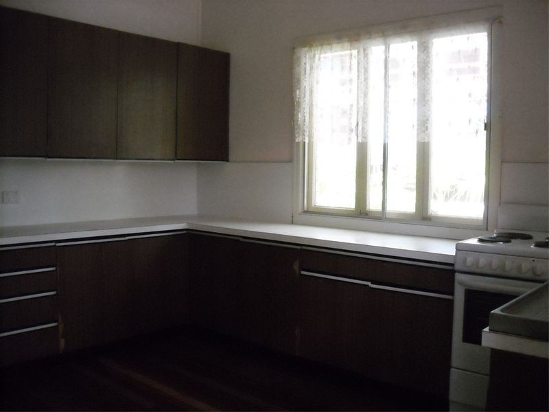 14 Bute Street, Sherwood QLD 4075