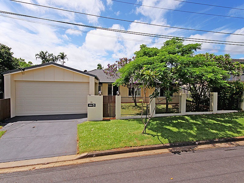 19 Braemar Street, Sunnybank Hills QLD 4109