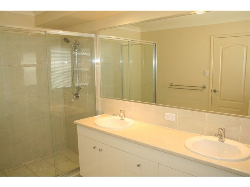 33 Parkwood Drive, Parkwood Estate,, Heathwood QLD 4110