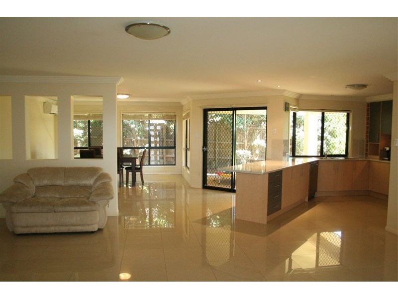 33 Parkwood Drive, Parkwood Estate,, Heathwood QLD 4110