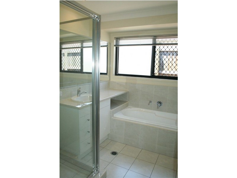 33 Parkwood Drive, Parkwood Estate,, Heathwood QLD 4110