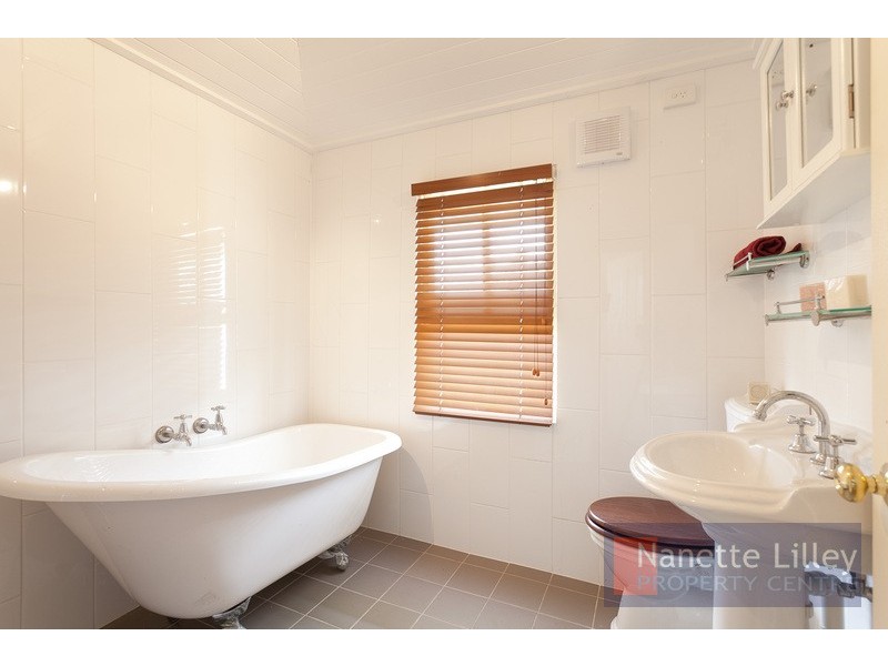 21 Allardyce Street, Graceville QLD 4075