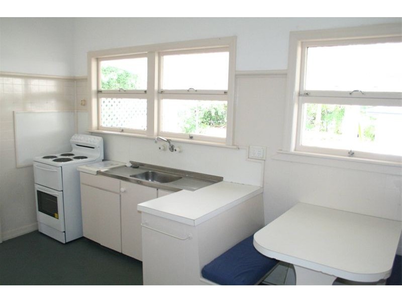 91 Long Street West, Graceville QLD 4075